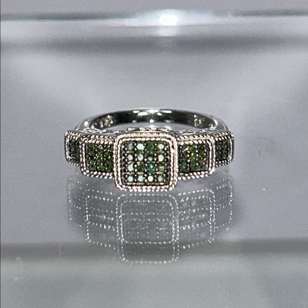 Nwot Chuck Clemency Sterling Silver Genuine Green Diamond Designer Ring Boho